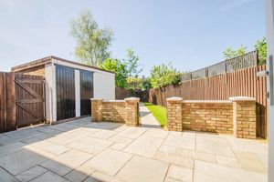 Photo 19- click for photo gallery